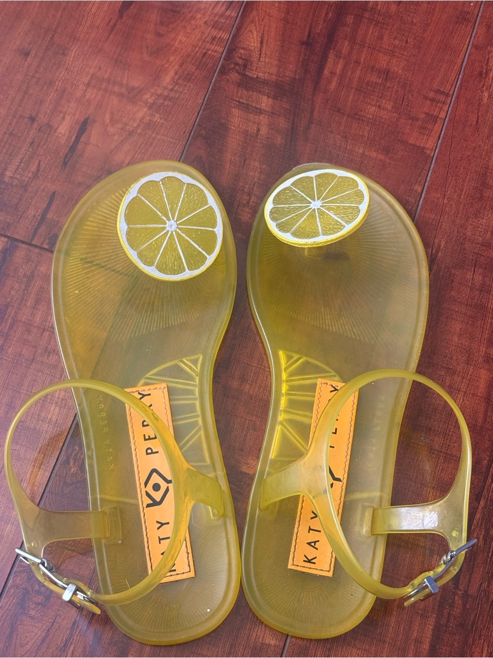 Katy Perry Translucent Yellow Jelly Sandals with Lemon Accent - Picture 6 of 6